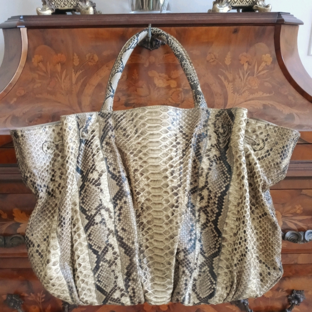 +FREE WALLET! GENUINE PYTHON SNAKESKIN BAG